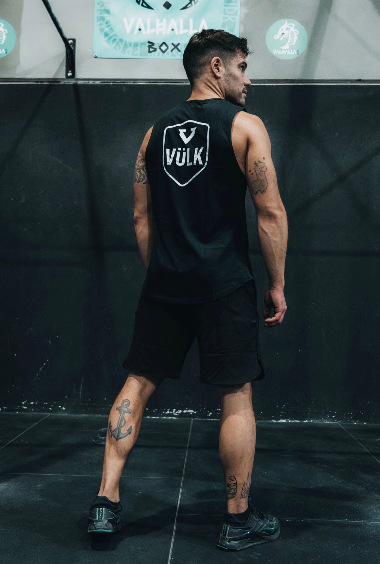 Pantalones Cortos VÜLK – Shorts Deportivos de Alto Rendimiento