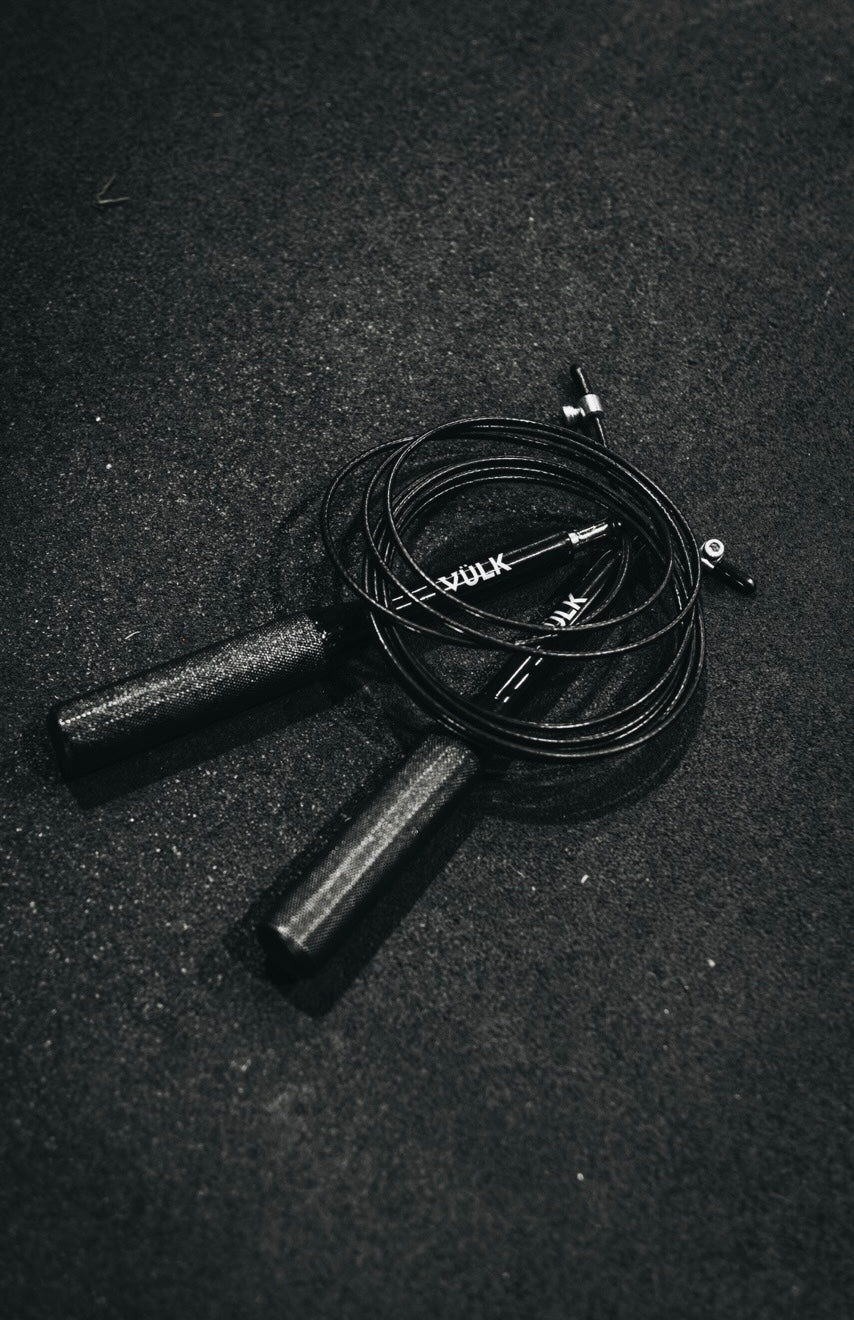 Comba Profesional de Velocidad VÜLK – Agarre Antideslizante y Cable de Acero