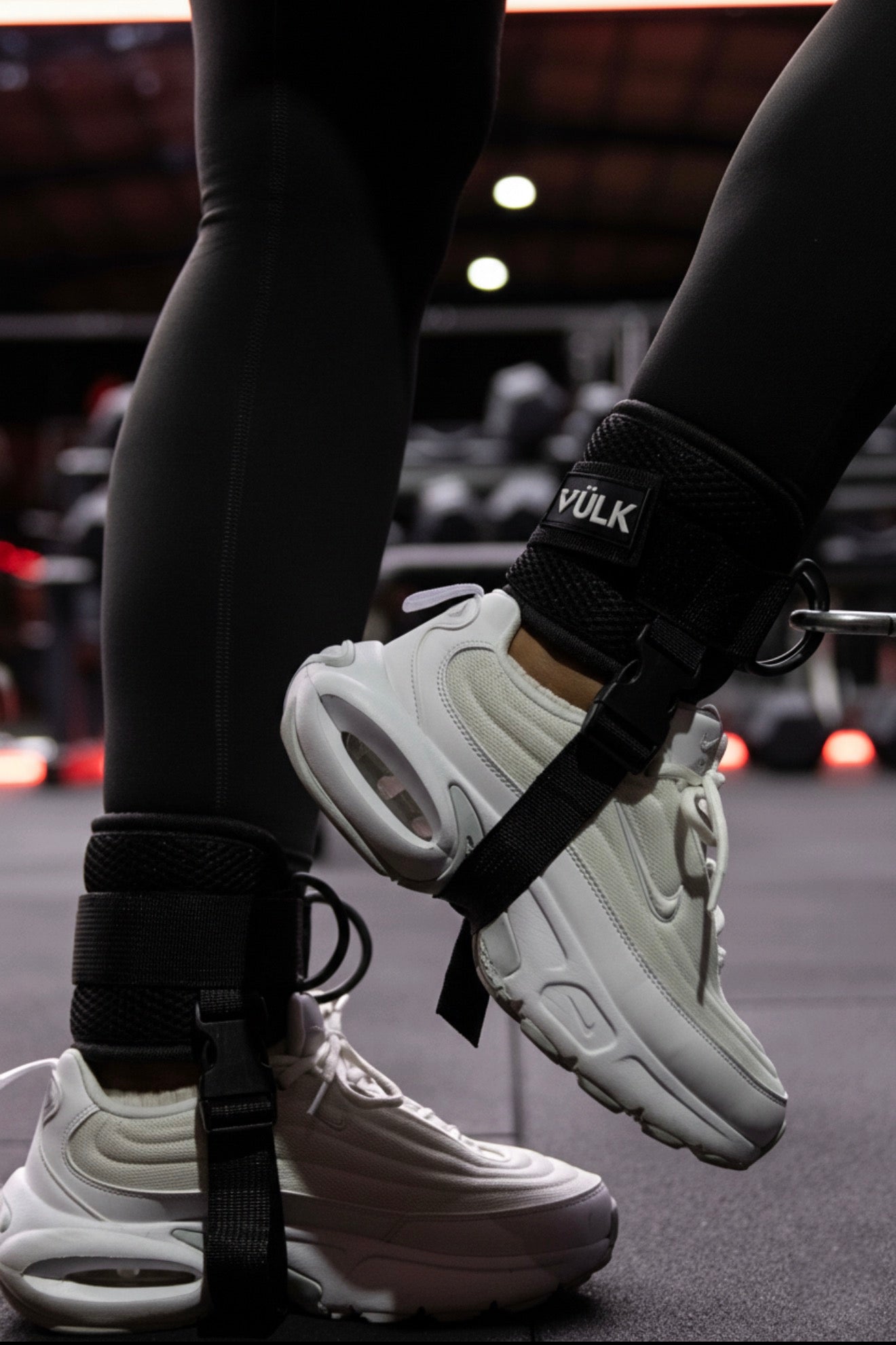 Tobilleras de Entrenamiento VÜLK – Doble Anclaje Profesional para Poleas